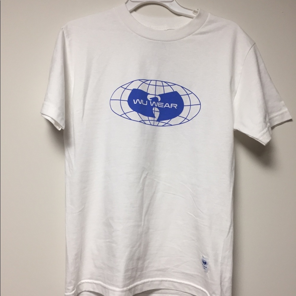 White wu wear hip hop small t shirt. Used once